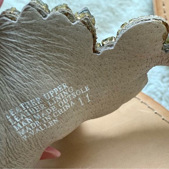 NEW!!! Yellow box women flat sandals with crystals size 11 US - Picture 4 of 6